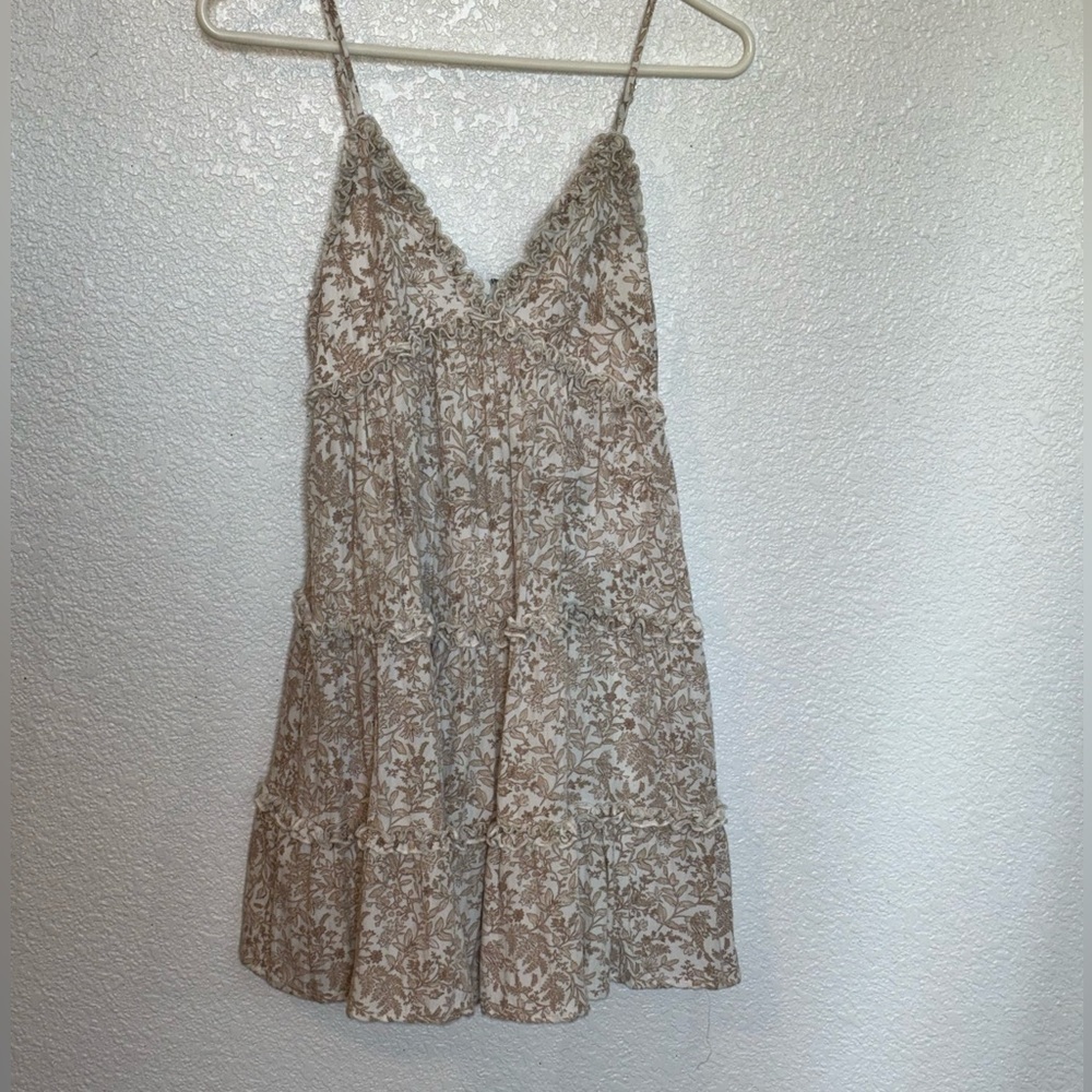 GB Women size S Ruffle Tiered Hem Mini Dress Flowy Lined Feminine Floral Dainty